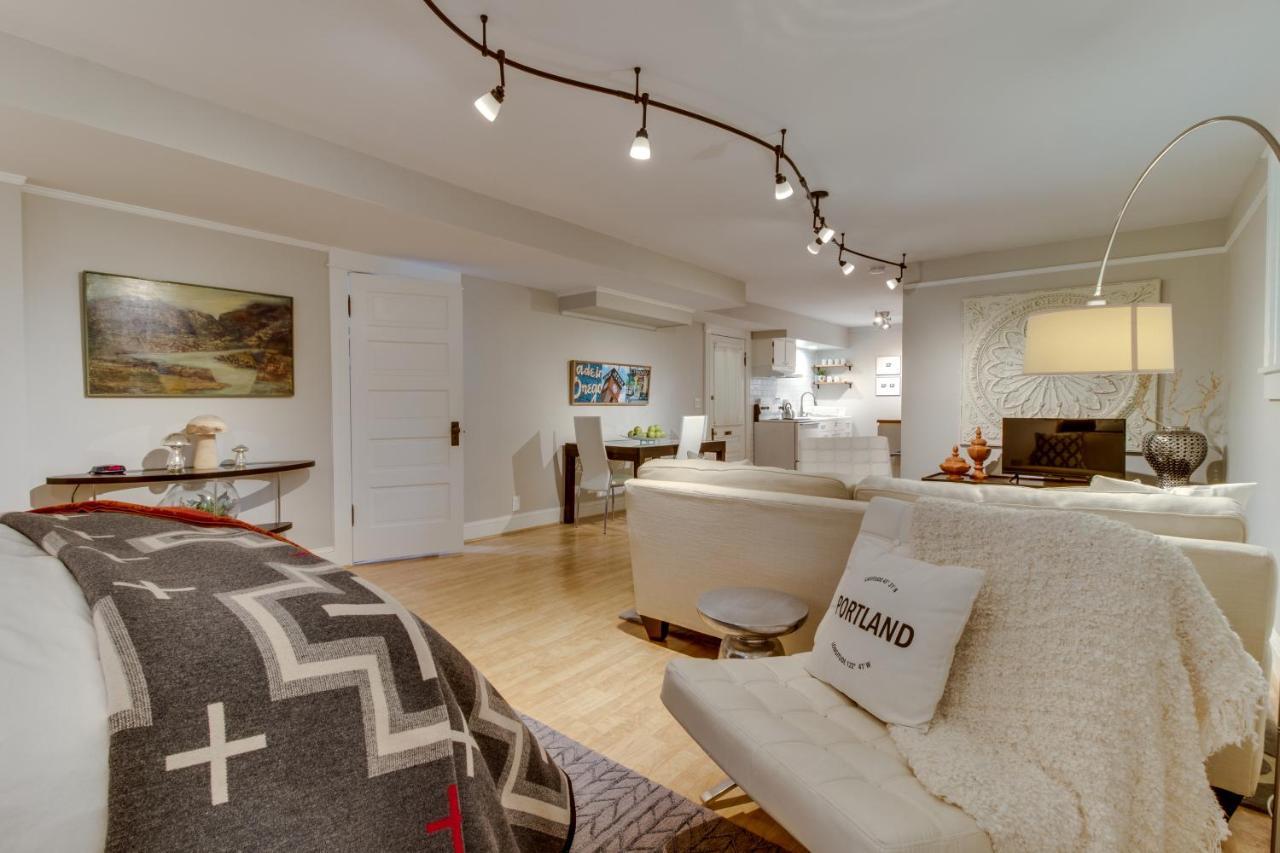 Lovejoy Nook * Portland